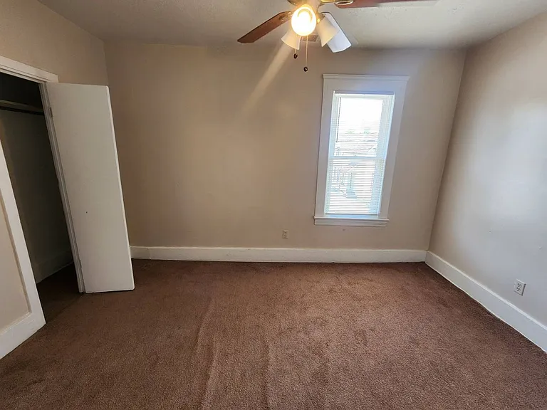 4629 Storer Ave — Photo 7