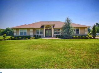 1086 W Summer Rd, Minotola, NJ 08341
