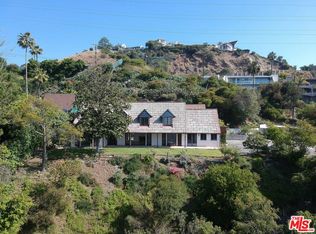 2737 Outpost Dr, Los Angeles, CA 90068