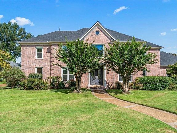 3rd image of 9464 Doe Meadow Dr