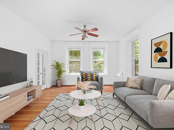 5th image of 1855 Calvert St NW APT 102