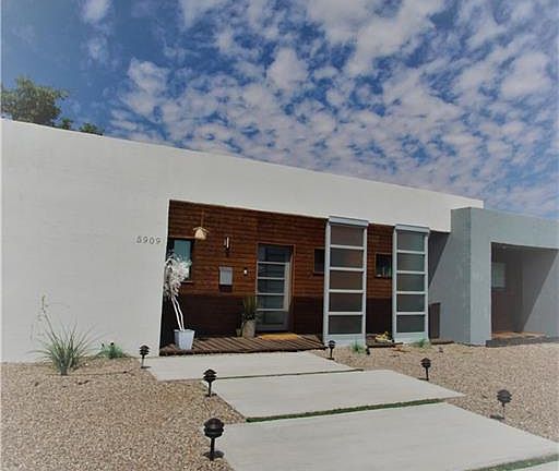 3rd image of 5909 Simpia Dr