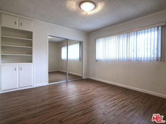 5th image of 2332 S Beverly Glen Blvd APT 1
