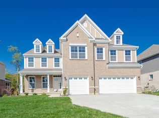 1216 Autumn Run Dr, Hamilton Township, OH 45039