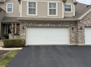 133 River Mist Dr, Oswego, IL