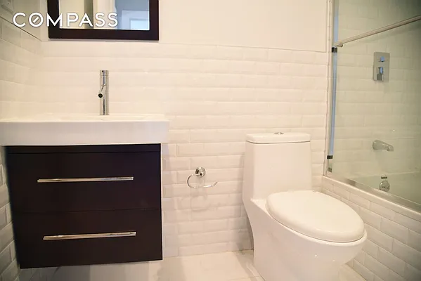 Rented by Compass | media 9