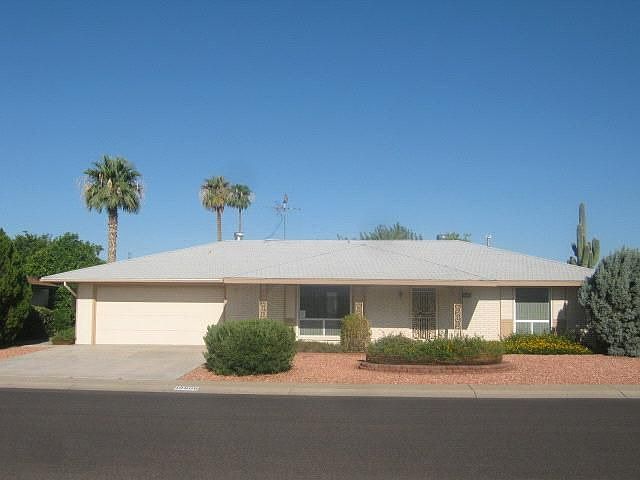 1st image of 10806 W Saratoga Cir