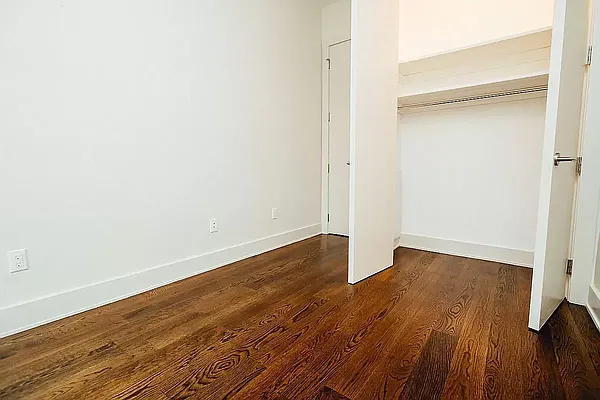 Rented by Pear NYC LLC | media 11