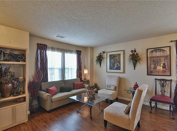 4th image of 5432 San Patricio Dr