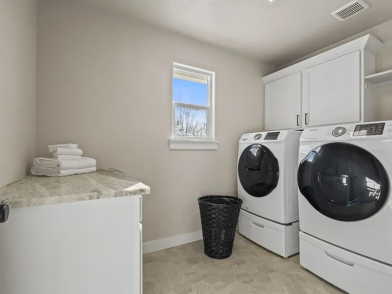 Laundry Room Cabinet