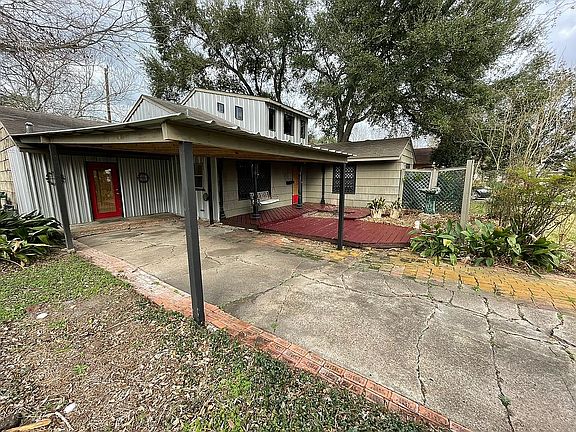 4th image of 4034 Woodcraft St