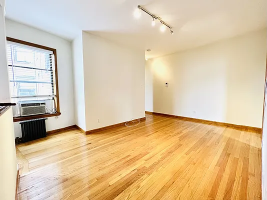 Rented by Nolita Group | media 8