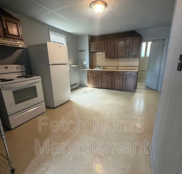 422 Hillside Ave — Photo 4
