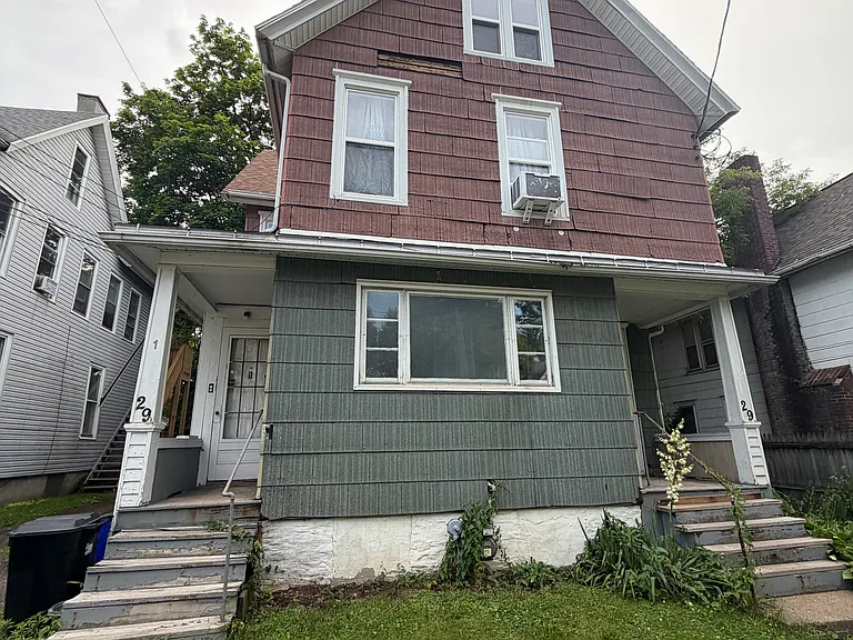 29 Cedar St #1 — Photo 1