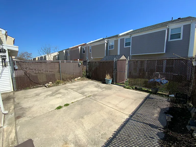 8422 Madison Pl — Photo 100