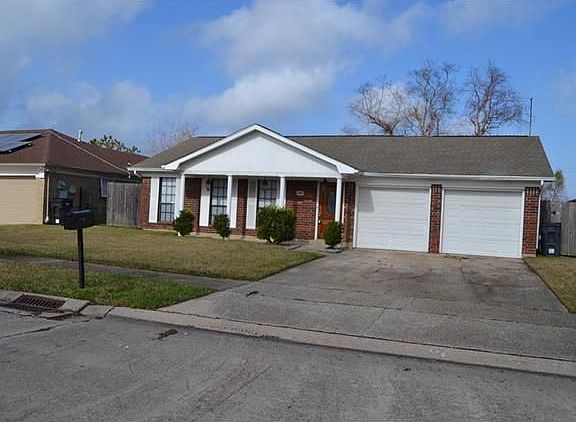 2nd image of 10841 Willowbrae Dr