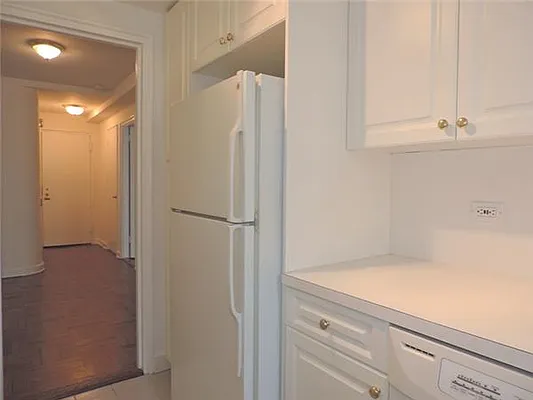 Rented by essential NEW YORK Real Estate | media 23