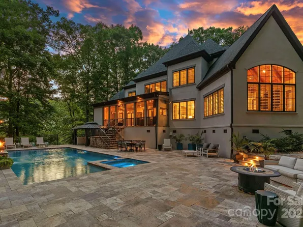 10300 Sweetleaf Pl, Charlotte, NC 28278