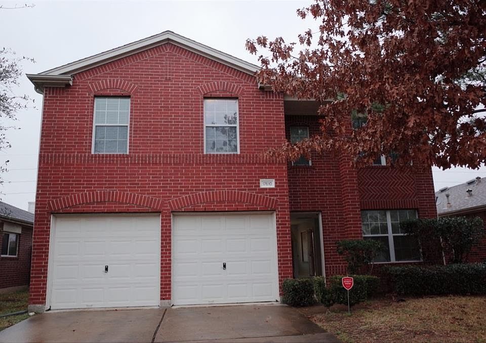 1st image of 17610 Hoover Gardens Dr