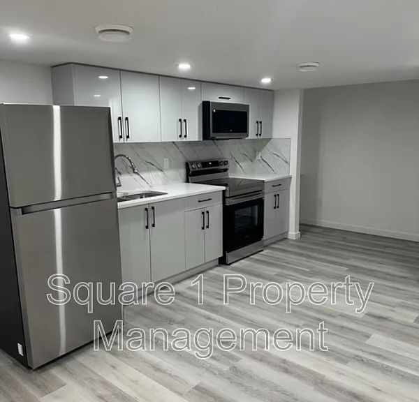 225a St NW #9846 — Photo 2
