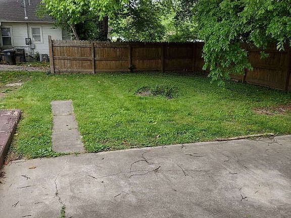 4th image of 1202 Jefferson Ave
