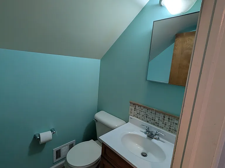 1749 Margaret Ave SE — Photo 15