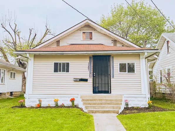 1307 S Ebright St, Muncie, IN 47302