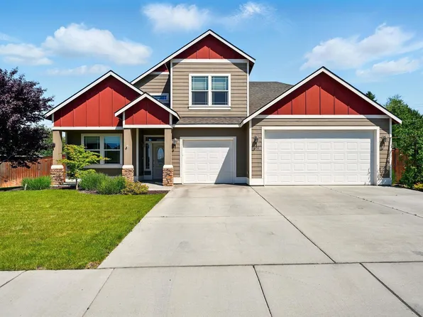 626 Pinnacle Dr, West Richland, WA 99353