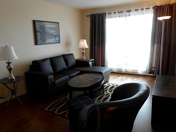 4th image of 5502 60th St #101