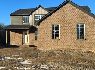 42466 Colonial Rd, Belleville, MI 48111