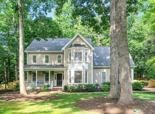 204 Stratford Dr, Chapel Hill, NC 27516