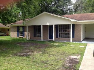 438 Hanley Rd, Ocean Springs, MS 39564