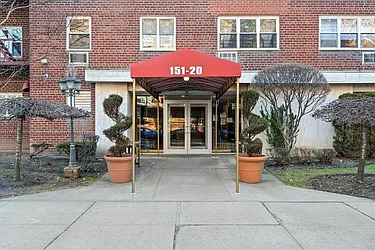 151-20 88th Street #5M