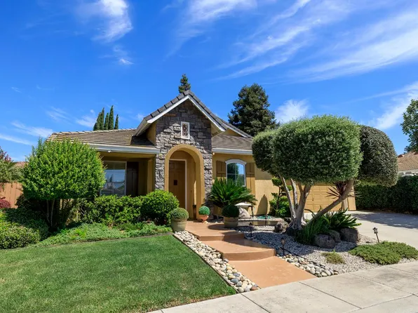 2404 Calero Dr, Modesto, CA 95355