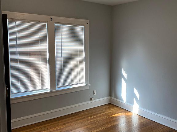 4th image of 14971 Delaware Ave #Up
