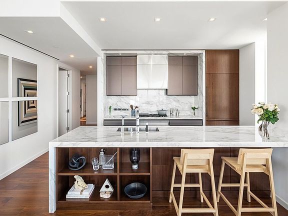 3rd image of 1 W End Ave APT 34C