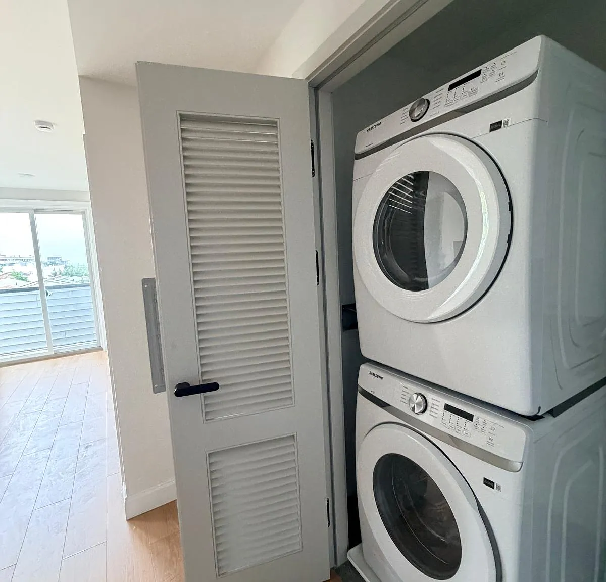 1 bed, 562 sqft, $2,600 — Photo 4