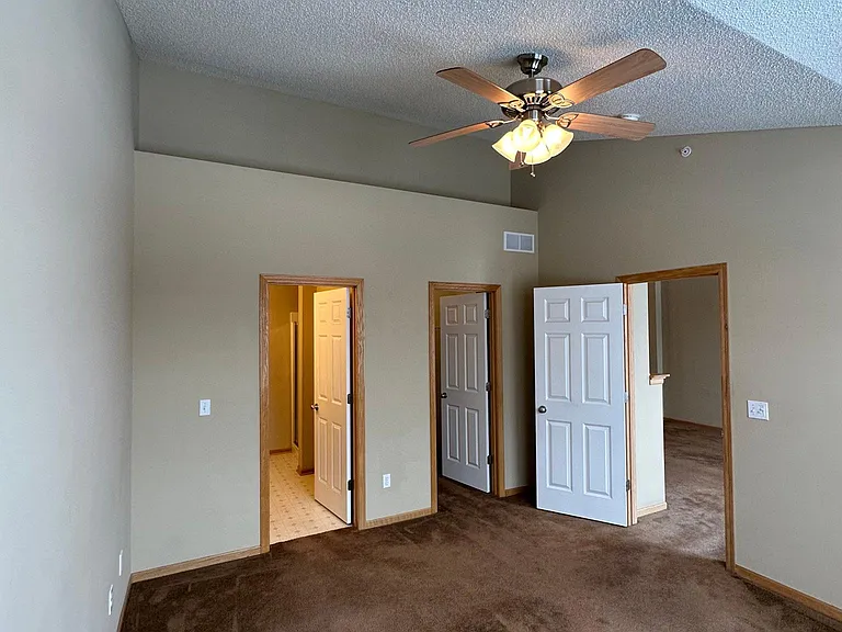 1st Room