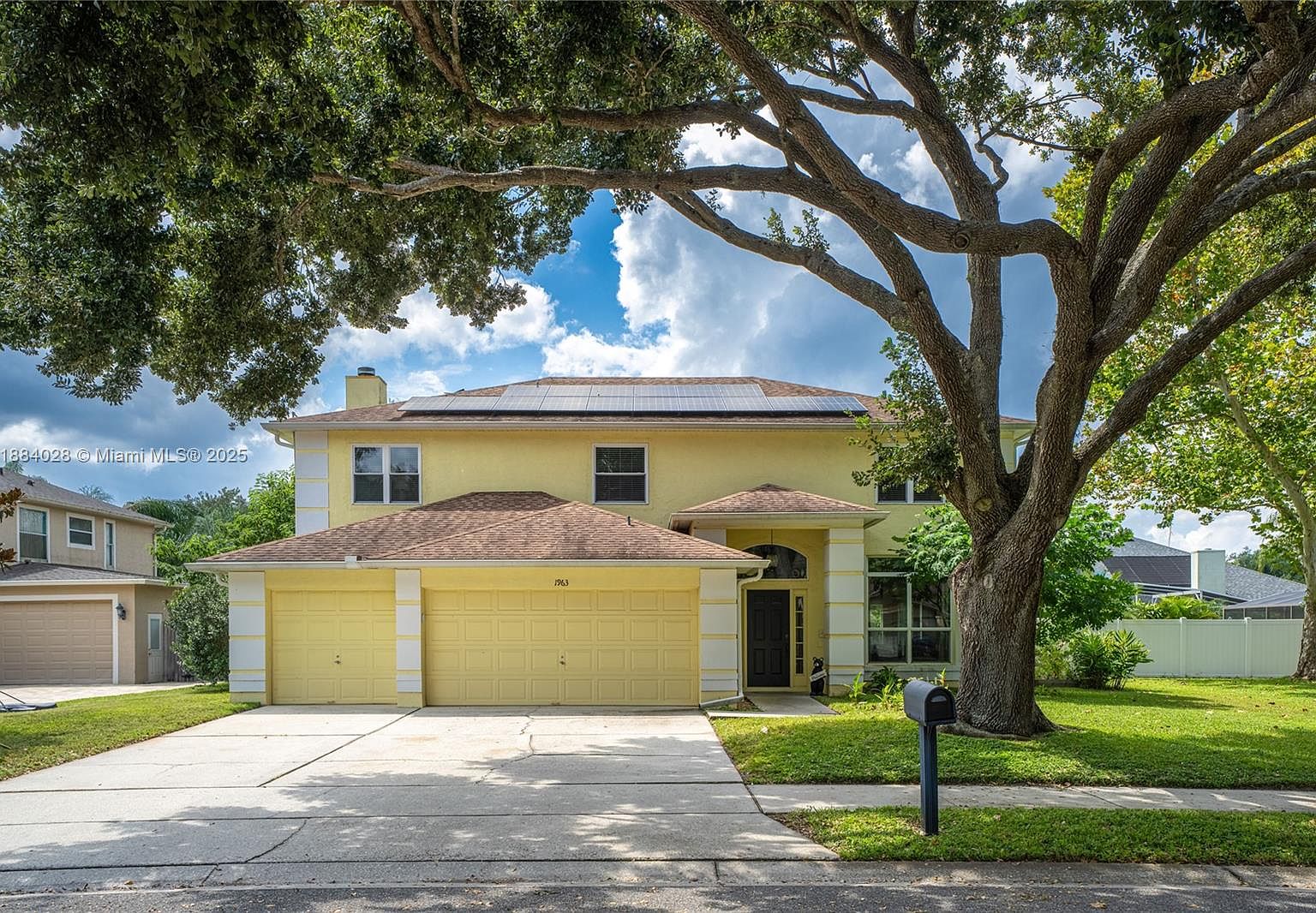 1963 S Prairie Dunes Ct