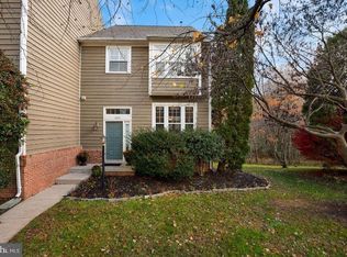 1263 Weatherstone Ct, Reston, VA 20194