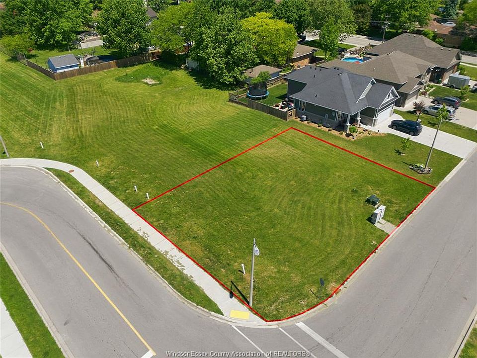 1st image of 195 Brien Ave W