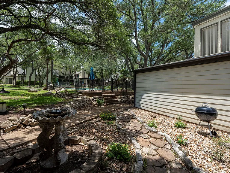 13 Casa Verde — Photo 29