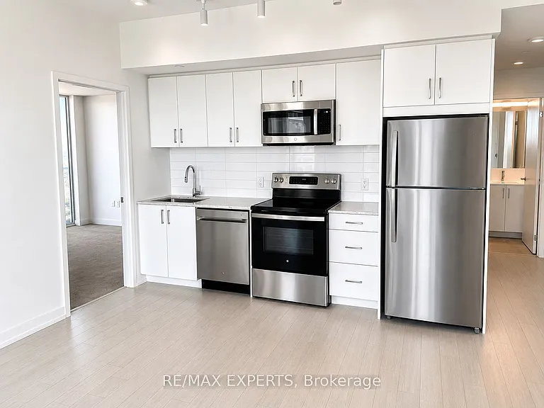 4010 Eglinton Ave W #904 — Photo 8