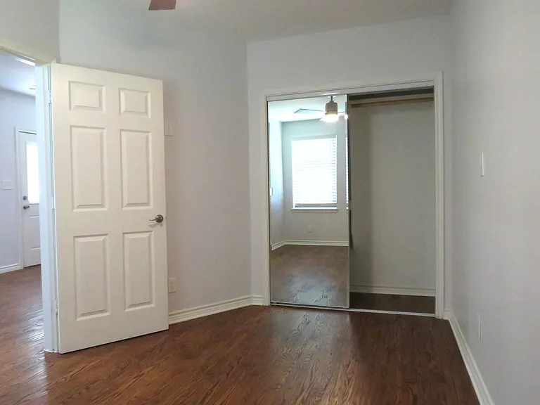 818 Thomas St #1 — Photo 7