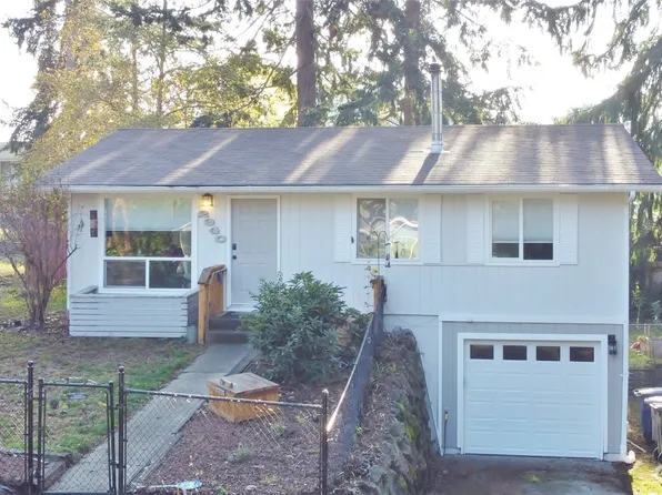 2340 Oak Drive, Steilacoom, WA 98388