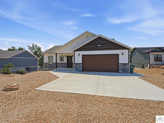 2nd image of 27436 Runway Cir