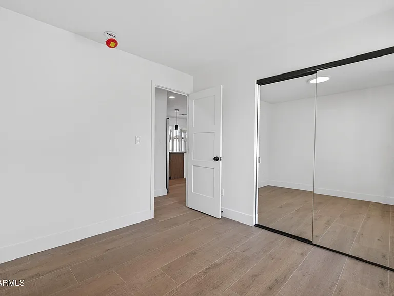 5407 W Holly St — Photo 27