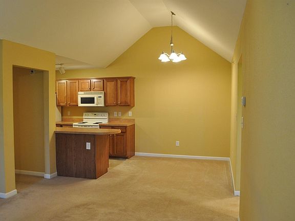 5th image of 857 Malabu Dr APT 9201