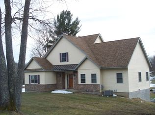 8064 Pinebrook Ln, Rome, NY 13440