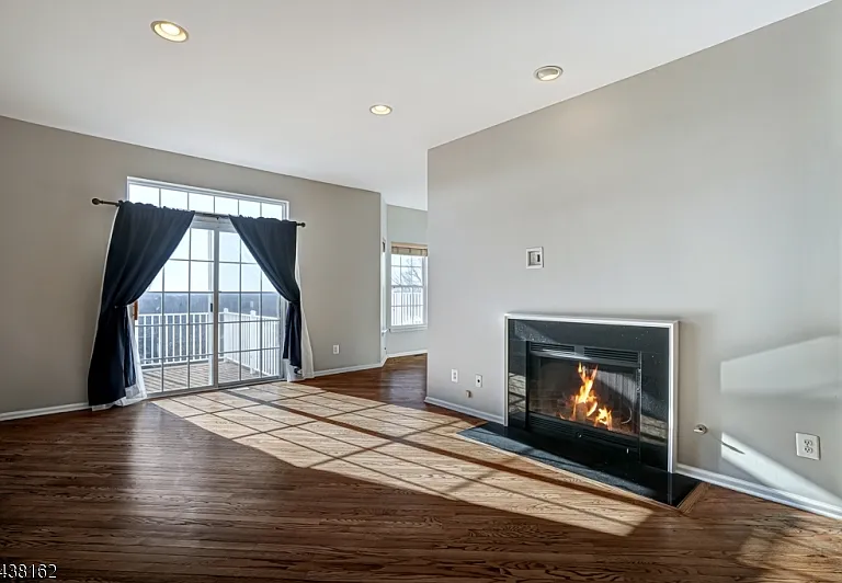 1039 Shadowlawn Dr — Photo 9